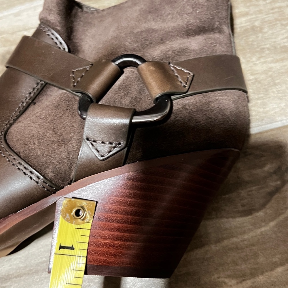 Vince Camuto NEW Nenanie Leather Suede Bootie Taupe Size 10 - Picture 13 of 13